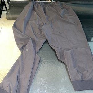 Lululemon joggers